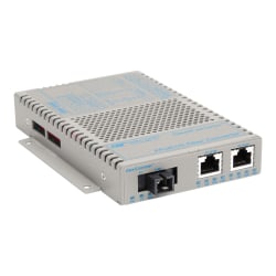 Omnitron OmniConverter FPoE+/S - Fiber media converter - 100Mb LAN - 10Base-T, 100Base-FX, 100Base-TX - RJ-45 / SC single-mode - up to 12.4 miles - 1550 (TX) / 1310 (RX) nm