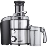 Brentwood JC-500 Power Juice Extractor - 700 Watts - 800 W Motor - Stainless Steel, Silver, Black