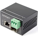 StarTech.com PoE+ Industrial Fiber to Ethernet Media Converter 30W - SFP to RJ45 - SM/MM Fiber to Gigabit Copper Mini Size IP-30 - Fiber to Ethernet media converter extends networks & converts fiber to copper