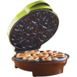 Brentwood TS-251 Nonstick Electric Food Maker (Mini Pretzel Maker) - Green